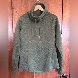 Marmot Olive Green Quilted Women's Sweater